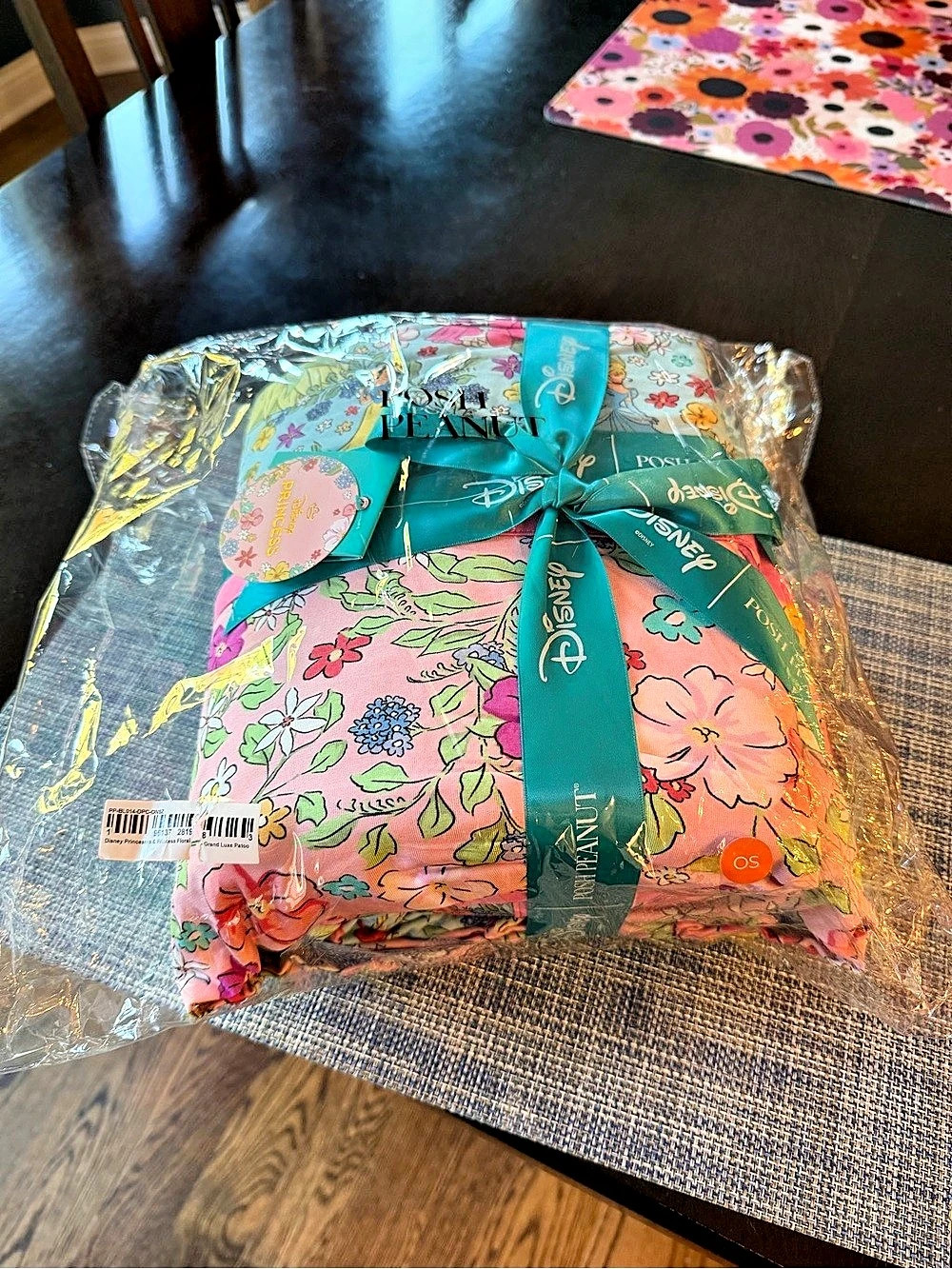 Disney Princess & Princess Floral Print Grand Luxe Patoo.  NWT